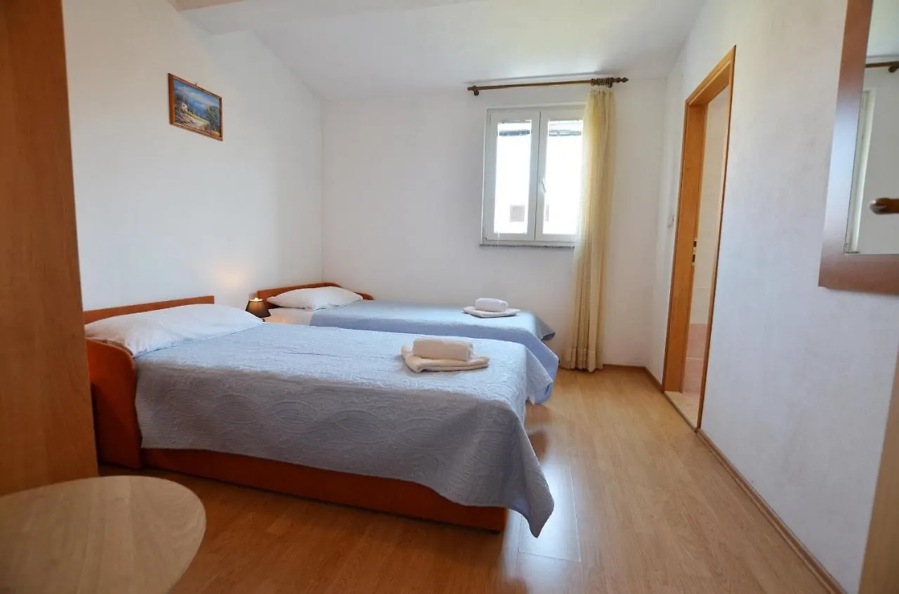 Apartments Oleander Ровинь