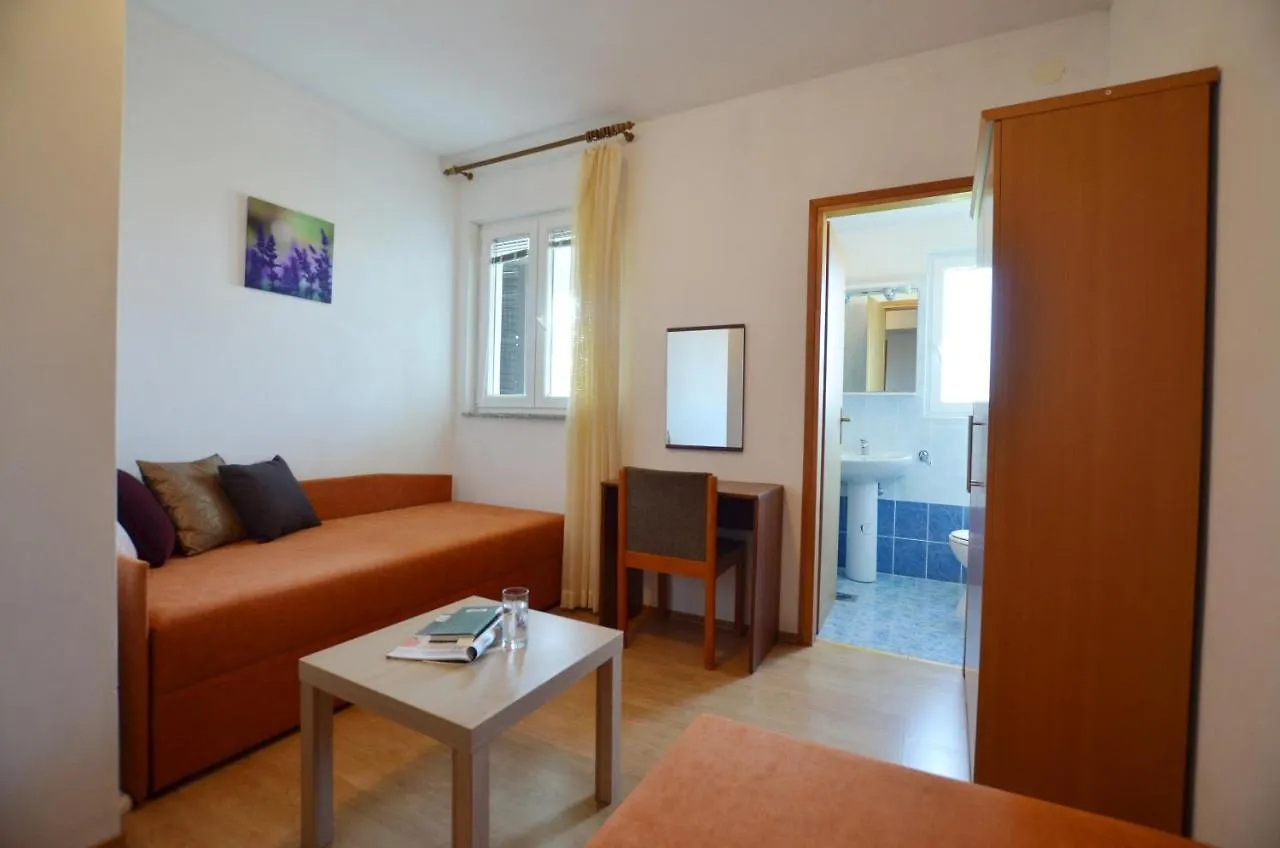 Apartments Oleander Ровинь Хорватия