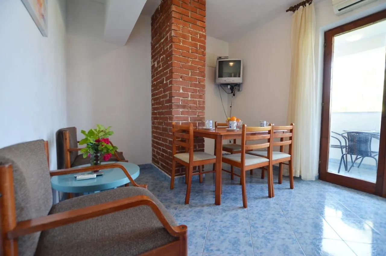 Apartments Oleander Ровинь Хорватия